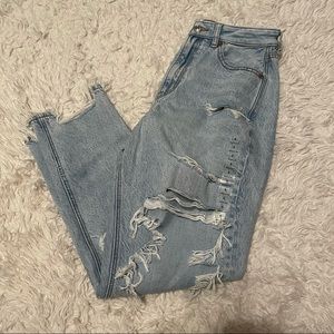 American eagle ripped mom jeans